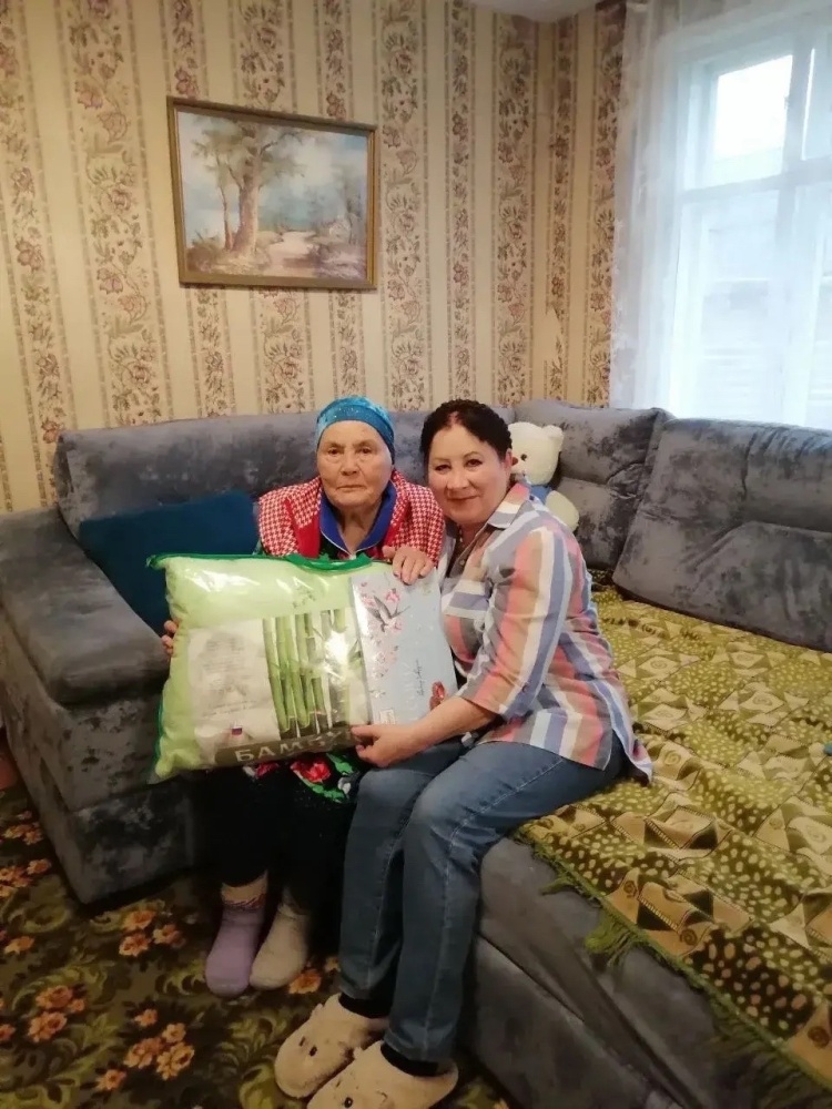 С теплом и уважением: поздравляем Хакиму Вагизовну с 92-летием!